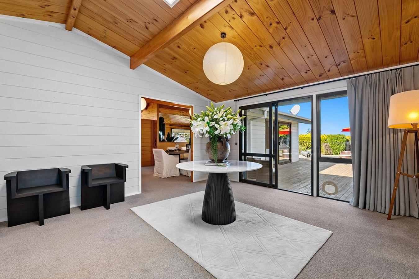 Mountviews Lodge Таупо Экстерьер фото